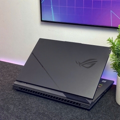 ASUS ROG STRIX G16 2025 (Ryzen 9-8940HX, RTX 5070 8Gb) - USED 99%