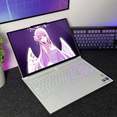 LENOVO LEGION 7 2025 Glacier White (Core Ultra 7-255HX, RTX 5060 8Gb) - USED 99%