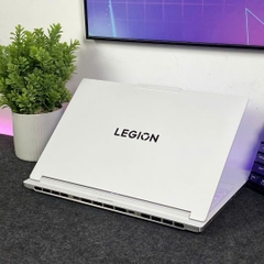 LENOVO LEGION 7 2025 Glacier White (Core Ultra 7-255HX, RTX 5060 8Gb) - USED 99%