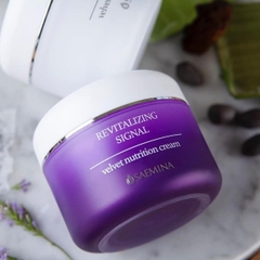 Kem dưỡng ẩm, hỗ trợ phục hồi da Saemina Revitalizing Signal Velvet Nutrition