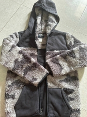 Áo lông cừu OshKosh 02