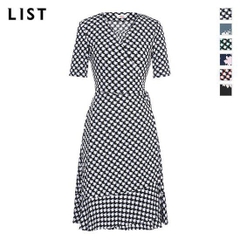 Đầm List
