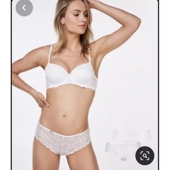 Set 3 Quần lót ren hunkemoller, hàng xuất xịn