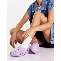Giày sandal Crocs kim tuyến