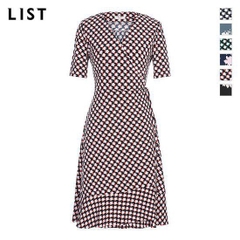 Đầm List