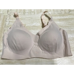 Áo ngực / bra su không viền Pu, hàng xuất xịn