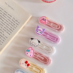 Phụ Kiện Đeo Lens 1 Cái Nhiều Mẫu