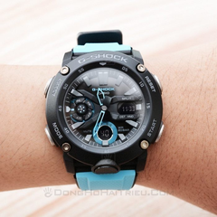 G-SHOCK GA-2000-1A2DR – NAM – KÍNH CỨNG – QUARTZ (PIN) – MẶT SỐ 51.2MM, BỘ BẤM GIỜ, CHỐNG NƯỚC 20ATM