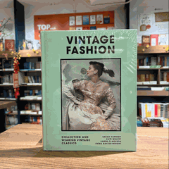 VINTAGE FASHION
