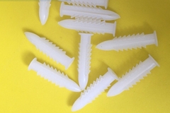 Tắc kê nở nhựa số 12