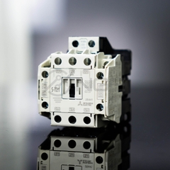 CONTACTOR S-T21 MITSUBISHI