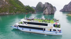 La Casta Daily Cruise Luxury Ha Long Bay Day Tour from Hanoi