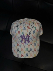 Nón MLB White Monogram
