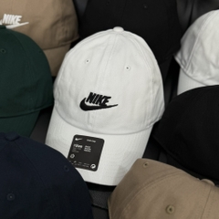 Nón Nike Trắng