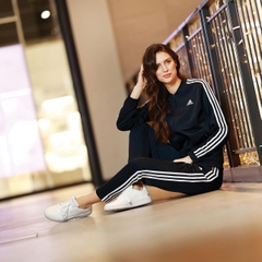 Bộ Thể Thao adidas Nữ Essentials 3-Stripes Track Suit Black GM5534