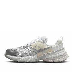 Giày Nike V2K Run White/ Metallic Silver FD0736 104