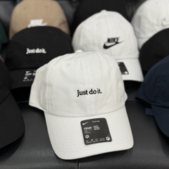 Nón Nike Trắng  Just Do It