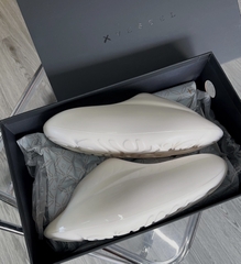 xVessel Noah's Ark “Slippers White” S23X08W
