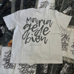 Áo Maria Gede Bien Trắng Chữ Đen