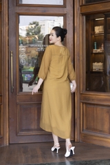 M COLLECTION | Váy Đầm Suông Nữ Trung Niên Tặng Mẹ, Bà Vải Đũi Hàn Thêu Hoa Hai Lớp Đính Nút D13276LW01