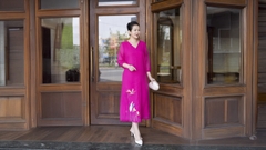 M COLLECTION | Váy Đầm Suông Nữ Trung Niên Tặng Mẹ, Bà Vải Đũi Hàn Thêu Hoa Hai Lớp Đính Nút D13276LW01