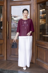 M COLLECTION | Áo Kiểu Nữ Trung Niên Tặng Mẹ Chất Vải Chiffon Thêu Hoa Cổ Tròn Tay Lỡ A13024LW01