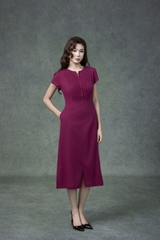 SWANLAKE | Váy Đầm Nữ Midi Cổ Chữ V Cài Nút Xếp Ly Vải Linen Tay Ngắn Thắt Eo Xẻ Tà Công Sở D13288LW01