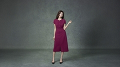 SWANLAKE | Váy Đầm Nữ Midi Cổ Chữ V Cài Nút Xếp Ly Vải Linen Tay Ngắn Thắt Eo Xẻ Tà Công Sở D13288LW01