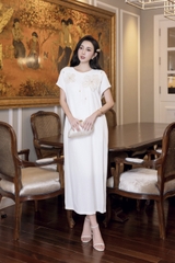 SWANLAKE | Váy Đầm Nữ Maxi Suông Linen Thêu Hoa Tay Hến Có Túi Xẻ Tà Khóa Kéo Tiệc Công Sở D12985LW01