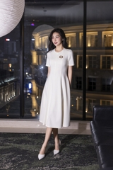 SWANLAKE | Váy Đầm Midi Nữ Phom A Vải Thun Dày Cổ Tròn Tay Ngắn Có Túi Công Sở Đi Tiệc D13379MW01