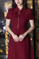 SWANLAKE | Váy Đầm Midi Nữ Chất Vải Dạ Cổ Sơ Mi Khóa Kéo Tay Ngắn Nhấn Eo Công Sở Đi Tiệc D13353MW01 Vải Nỉ