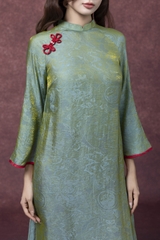 SWANLAKE | Áo Dài Tết Cách Tân Nữ Vải Gấm Cổ Trụ Tay Dài Rộng Dáng Suông Truyền Thống L13330LW01