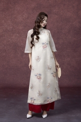 SWANLAKE | Áo Dài Cách Tân Nữ Phom Suông Tà Kép Cổ Trụ Chất Vải Tơ Ép Thêu Hoa Tay Lỡ L13254LW01