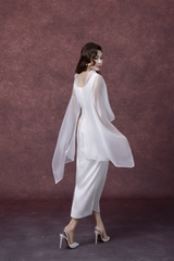 SWANLAKE | Váy Đầm Maxi Nữ Vải Lụa Gấm Phối Choàng Tơ Xẻ Tà Nhấn Eo Sát Nách Đi Tiệc D13329LW01