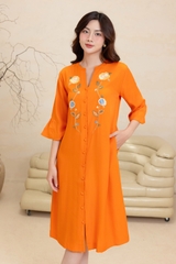 Đầm Thường Ngày Phom Suông Taffta Qua Gối Thêu Họa Tiết - D12044/1