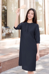 Đầm Thường Ngày Phom Suông Tơ Cotton Qua Gối Xếp Ly - D12112/1