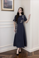 Váy Đầm Nữ Suông Cổ Tròn Vải Lụa Dày Thêu Hoa Nhấn Eo Tay Ngắn Sang Trọng Đi Tiệc D13038LW01
