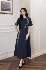 Váy Đầm Nữ Suông Cổ Tròn Vải Lụa Dày Thêu Hoa Nhấn Eo Tay Ngắn Sang Trọng Đi Tiệc D13038LW01