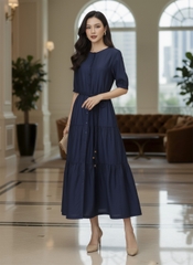 SWANLAKE | Váy Đầm Nữ Maxi Xếp Tầng Vải Tơ Cotton Trơn Cổ Tròn Cài Nút Dây Thắt Eo Công Sở D13042LW01