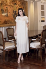 SWANLAKE | Váy Đầm Nữ Maxi Suông Linen Thêu Hoa Tay Hến Có Túi Xẻ Tà Khóa Kéo Tiệc Công Sở D12985LW01