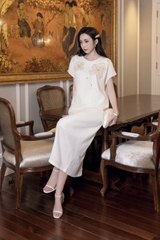 SWANLAKE | Váy Đầm Nữ Maxi Suông Linen Thêu Hoa Tay Hến Có Túi Xẻ Tà Khóa Kéo Tiệc Công Sở D12985LW01