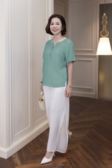 M COLLECTION | Áo Kiểu Nữ Trung Niên Tặng Mẹ Lụa Hàn Phối Ren Lưới Thêu Hoa Cài Nút Tay Ngắn A10955