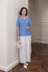 M COLLECTION | Áo Kiểu Nữ Trung Niên Tặng Mẹ Lụa Hàn Phối Ren Lưới Thêu Hoa Cài Nút Tay Ngắn A10955