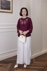 M Collection | Áo Kiểu Trung Niên Tặng Mẹ Cổ Tròn Cài Nút Tay Lỡ Thêu Hoa Chất Vải Lụa Hàn A13107LW01