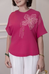 M COLLECTION | Áo Kiểu Nữ Trung Niên Tặng Mẹ, Bà Linen Thêu Hoa Cổ Tròn Tay Ngắn Cánh Dơi A12942