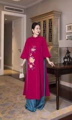 M COLLECTION | Áo Dài Tiệc Trung Niên Tặng Mẹ Mẫu Hương Phom Suông Cổ Trụ Lụa Dày Thêu Hoa L13069LW01