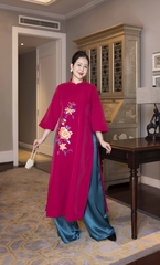 M COLLECTION | Áo Dài Tiệc Trung Niên Tặng Mẹ Mẫu Hương Phom Suông Cổ Trụ Lụa Dày Thêu Hoa L13069LW01