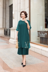 M Collection | Váy Đầm Trung Niên Tặng Mẹ Phom A Hai Lớp Cổ Tròn Tay Lỡ Chất Liệu Xốp Hàn Thêu Hoạ Tiết - D12311LW01