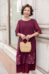 M Collection | Váy Đầm Trung Niên Tặng Mẹ Phom A Hai Lớp Cổ Tròn Tay Lỡ Chất Liệu Xốp Hàn Thêu Hoạ Tiết - D12311LW01