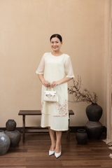 M Collection | Váy Đầm Trung Niên Tặng Mẹ Phom A Hai Lớp Cổ Tròn Tay Lỡ Chất Liệu Xốp Hàn Thêu Hoạ Tiết - D12311LW01